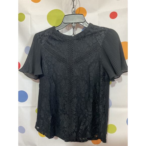 Cable & Gauge Black Lacy Top Size Small - Picture 8 of 11